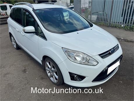 13 -  WHITE FORD GRAND C-MAX TITANIUM TURBO EZW-UWR