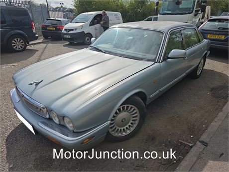 1996 - SILVER JAGUAR XJ UNRECORDED   EZW-KOM