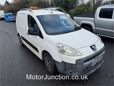 09 - WHITE Peugeot Partner 625 S HDi 75 UNRECORDED  - EZW-ZCZ