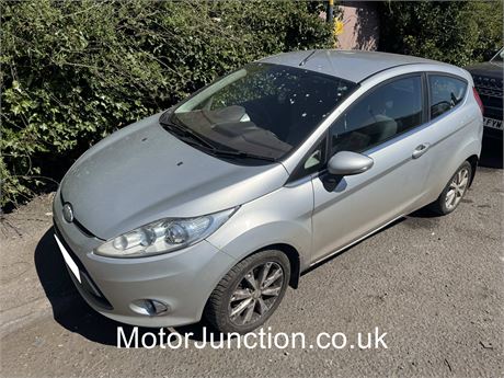 11 SILVER Ford Fiesta Zetec UNRECORDED - EZWEYA