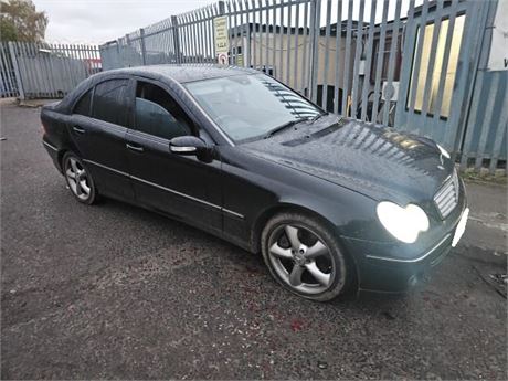 06 - BLACK MERCEDES C220 CDI AVANTGDE SE AUTO UNRECORDED - EZW-SCZ