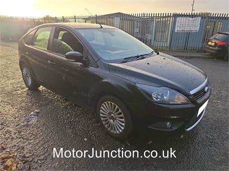 10 - BLACK Ford Focus Titanium 125  UNRECORDED - EZW-LLT