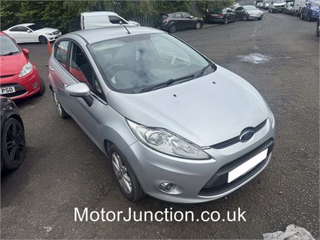 59 - SILVER Ford Fiesta Zetec 96  EZWBPU