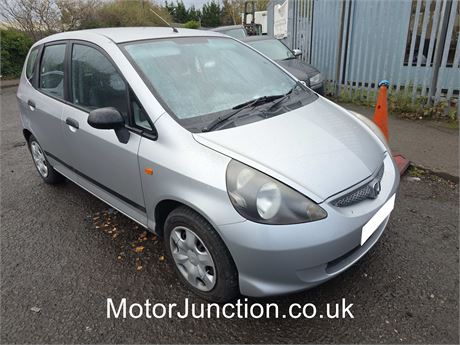 55 SILVER Honda Jazz S - EZW-CYC