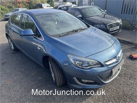 13 BLUE VAUXHALL ASTRA  SRI TURBO UNRECORDED EZW-ZCJ
