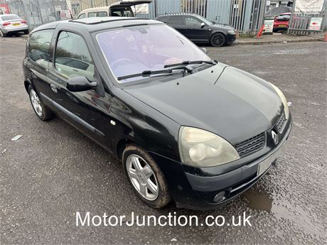 03 - BLACK Renault Clio Dynamique 16v UNRECORDED - EZWSXK