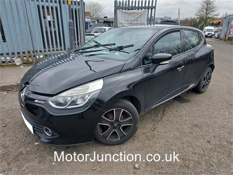 14 BLACK Renault Clio Dynamique MediaNav Energy dCi S/S   - EZWYSW