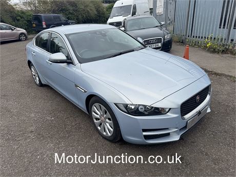 15 - SILVER JAGUAR XE PRESTIGE D UNRECORDED EZW-PXH