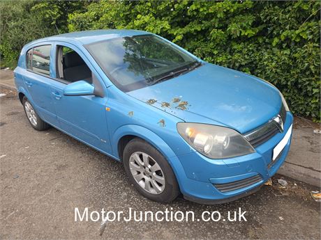 54 BLUE Vauxhall Astra Club Twinport Semi-Auto UNRECORDED - EZWXZZ