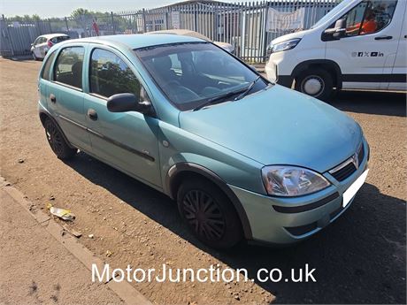 05 GREEN Vauxhall Corsa Life Twinport -  EZWWXU