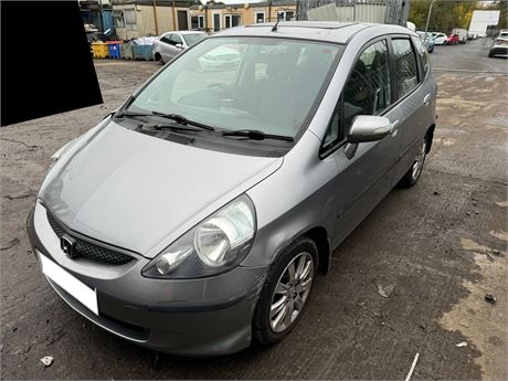 07 - SILVER HONDA JAZZ SE CVT  - EZW-ETF