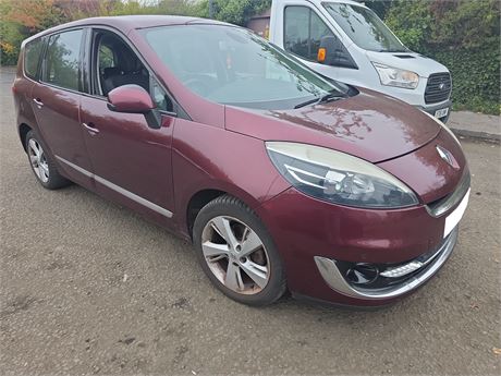 13 - RED RENAULT GRAND SCENIC DYNAMIQUE TOMTOM ENERGY dC UNRECORDED - EZW-HFB