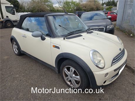 06 - WHITE Mini One Convertible UNRECORDED - EZWZUD