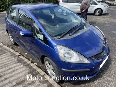 10 - BLUE Honda Jazz i-VTec ES UNRECORDED - EZWXSC