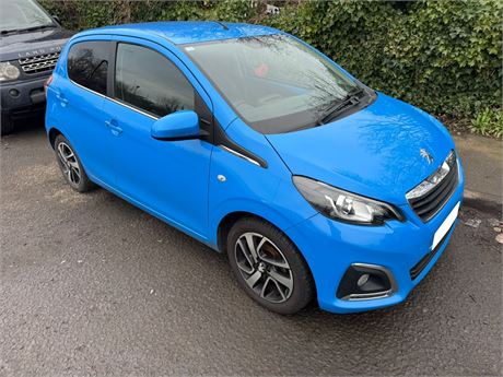 16 - 	BLUE PEUGEOT 108 ALLURE UNRECORDED - EZW-PNF