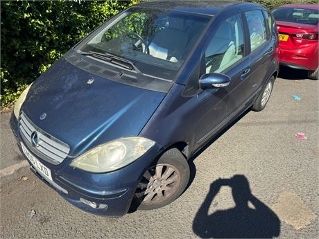 06 BLUE MERCEDES A180 CDI ELEGANCE SE CVT UNRECORDED - EZW-LXD