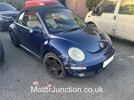 06 - BLUE Volkswagen Beetle Luna 102ps - EZW-WHX