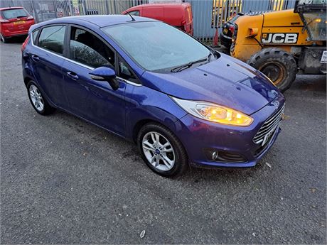 15-FORD FIESTA ZETEC-TLDMBU