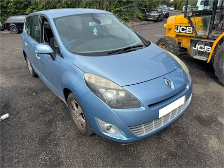 60 - BLUE RENAULT GRD SCENIC DY-IQUE T-T DCI FAP UNRECORDED  - EZW-GJF