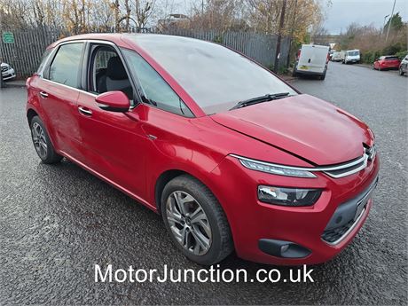 64 - RED Citroen C4 Picasso Blue HDi Exclusive SE UNRECORDED - EZWVLG