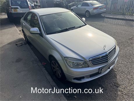 57 - SILVER MERCEDES C180 SE KOMPRESSOR UNRECORDED  EZW-CWX
