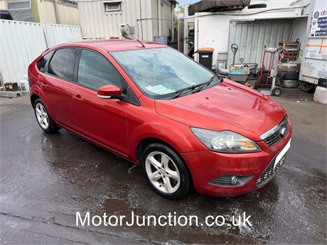 09 - RED Ford Focus Zetec TD 115 UNRECORDED- EZWFGF