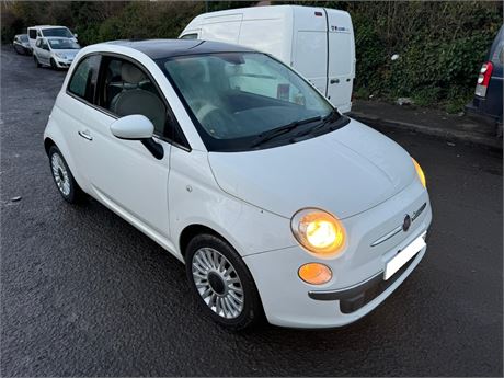 10 - WHITE FIAT 500 LOUNGE  UNRECORDED  - EZW-EKX