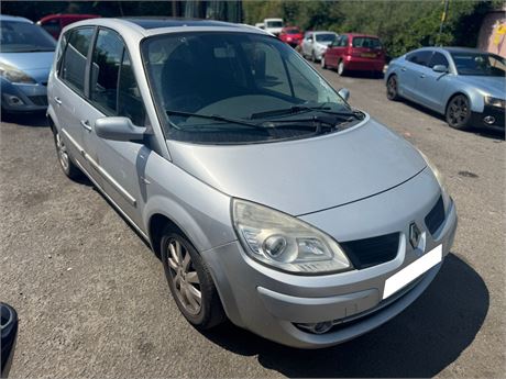 08 - SILVER RENAULT SCENIC DYN VVT UNRECORDED - EZW-UCH