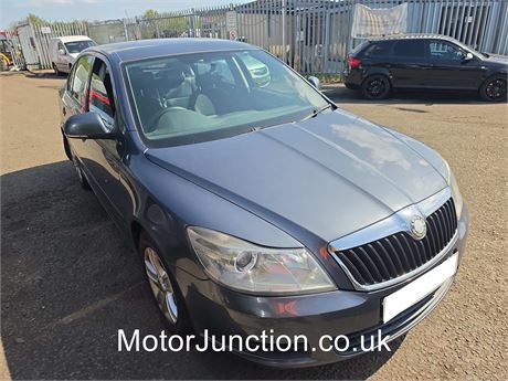 10 - GREY Skoda Octavia SE TDI CR  UNRECORDED - EZWODR