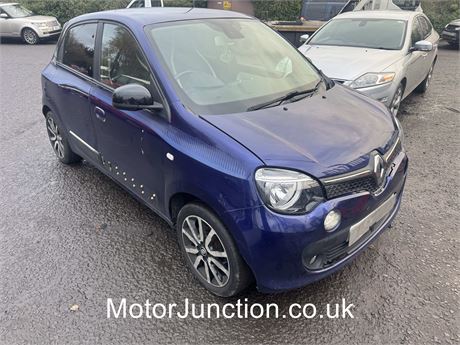 65 - PURPLE Renault Twingo Iconic SCe S/S   EZW-NGN