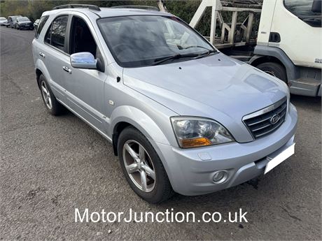 08 - SILVER Kia Sorento Titan CRDi UNRECORDED - EZWWTW