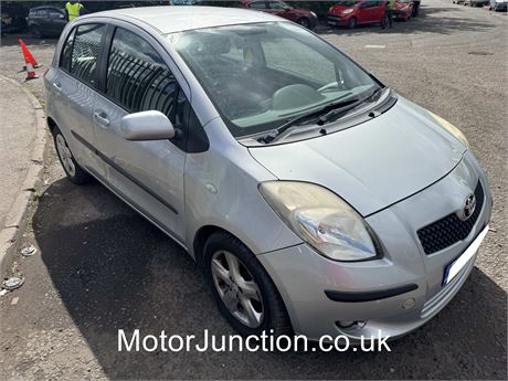 06 SILVER Toyota Yaris T Spirit Semi-Auto UNRECORDED - EZWEVR