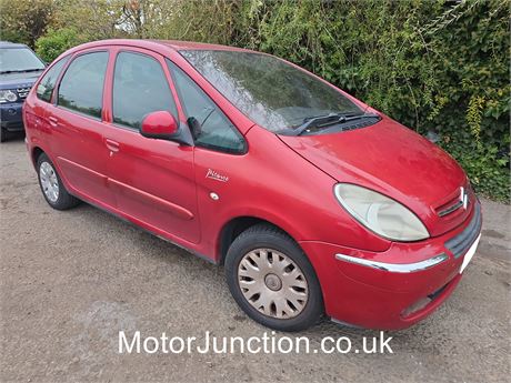 10 - RED CITROEN XSARA PICASSO DESIRE 16V UNRECORDED - EZWHDD