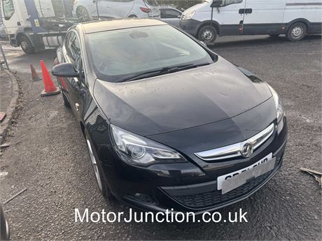 2016 BLACK VAUXHALL ASTRA GTC SRI TURBO S/SUNRECORDED - EZW-CUR