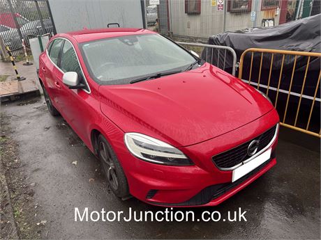 17 - RED Volvo V40 R-Design D2- EZWYBS