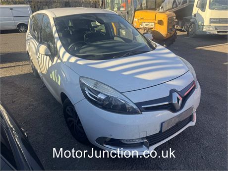 63 - WHITE Renault Grand Scenic Dynamique TomTom Energy UNRECORDED  - EZW-RYN