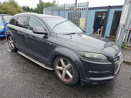 2007- GREY AUDI Q7 SE QUATTRO TDI  UNRECORDED - EZW-3415