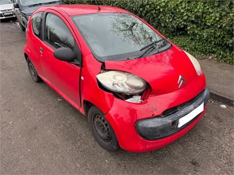 08 - RED CITROEN C1 VIBE UNRECORDED - EZW-FFB