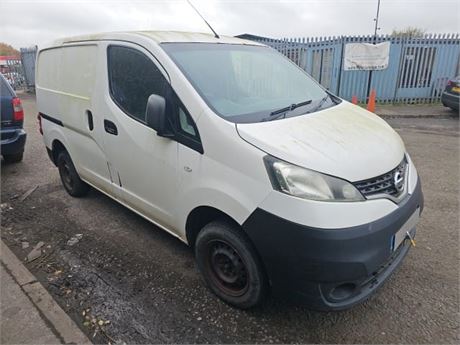 65 - WHITE NISSAN NV200 ACENTA DCI  UNRECORDED - EZW-VOV