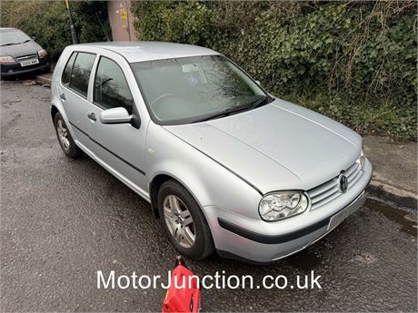 03 SILVER VOLKSWAGEN GOLF MATCH UNRECORDED  - EZWYSE