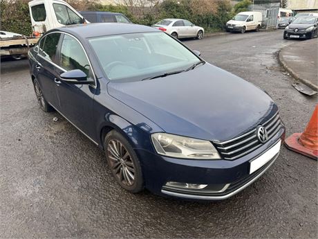 11 - BLUE VOLKSWAGEN PASSAT SPORT BLUEMOTN TECH TDI  UNRECORDED- EZW-KGN