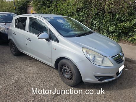 09 - SILVER Vauxhall Corsa Life A/C  UNRECORDED - EZWOLU