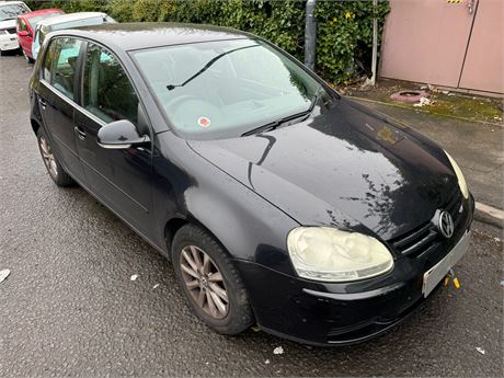 07 - BLACK VOLKSWAGEN GOLF MATCH TDI 105 - EZW-PYT