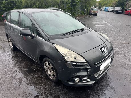 11 - GREY PEUGEOT 5008 SPORT HDI S-A - EZW-XBY