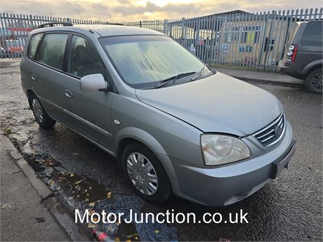 04 - SILVER Kia CARENS LE UNRECORDED - EZWSRV