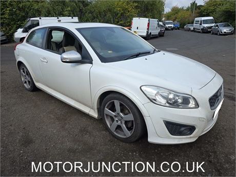 60 - WHITE VOLVO C30 R-DESIGN D2 UNRECORDED EZW-ZTK