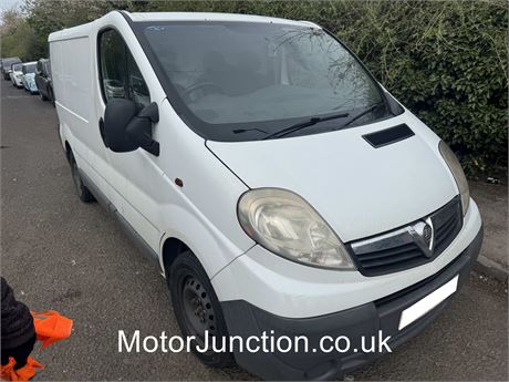 61 - WHITE Vauxhall Vivaro 2700 CDTi 113 SWB UNRECORDED - EZWZMZ