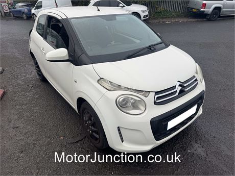 66 - WHITE Citroen C1 Feel - EZW-YCY