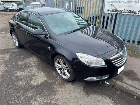 09 - BLACK VAUXHALL INSIGNIA SRI 160 CDTI AUTO  UNRECORDED- EZW-LLN