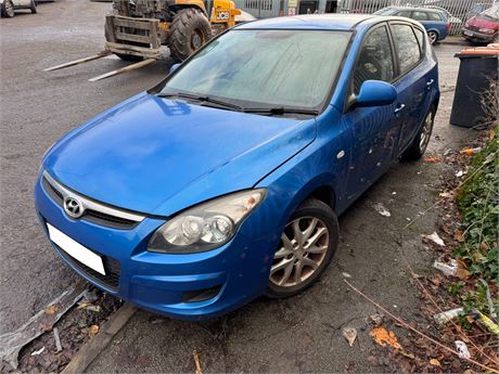 59 - BLUE HYUNDAI I30 COMFORT UNRECORDED - EZW-TZK